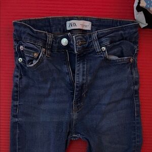 Zara Women’s Dark Blue Skinny Jeans